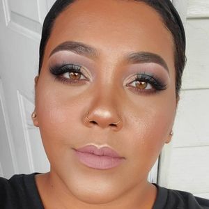 Meet your Posher, Ros